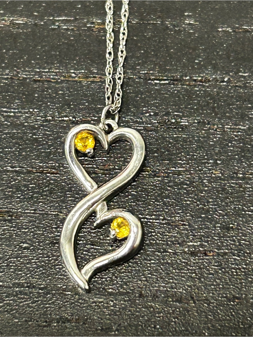10K white gold necklace and pendant